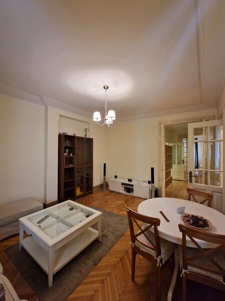 Gara de Nord, Paul Ionescu, vila interbelica, mobilat modern, 600 euro